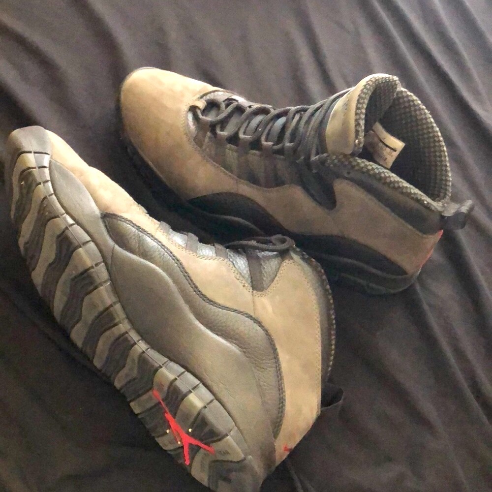 Jordan Shadow 10